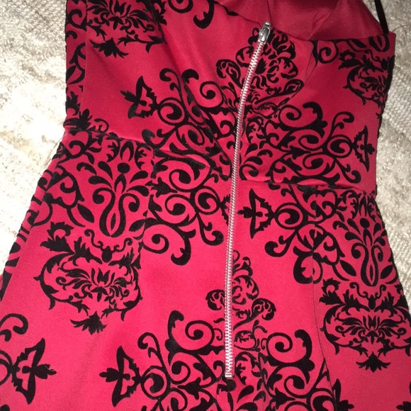 ♥️ New B. Darlin Red Velvety Holiday Dress 👠 - Picture 6 of 8